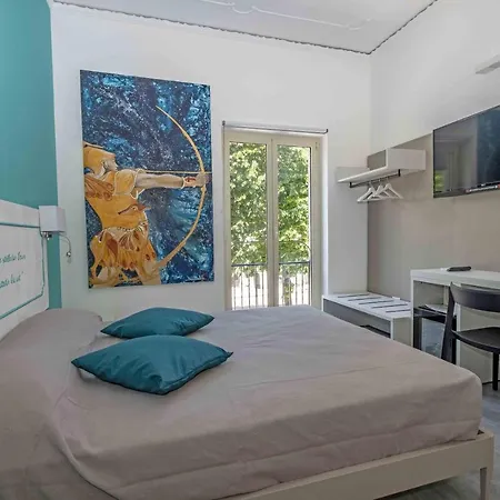 Miti Dello Stretto Bed & Breakfast *