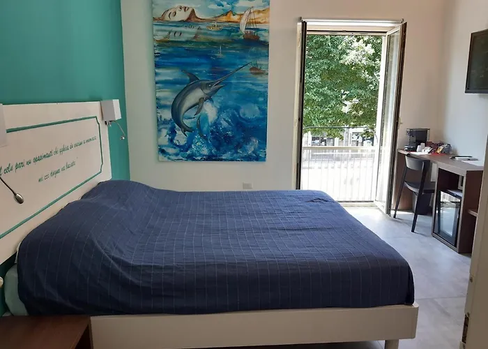 Frühstückspension Miti Dello Stretto 4*