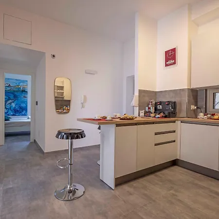 Miti Dello Stretto Bed & Breakfast 4*