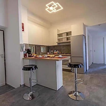 Miti Dello Stretto Panzió Messina
