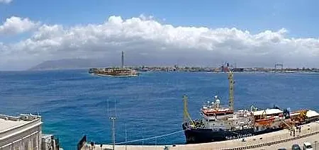 Miti Dello Stretto Panzió Messina