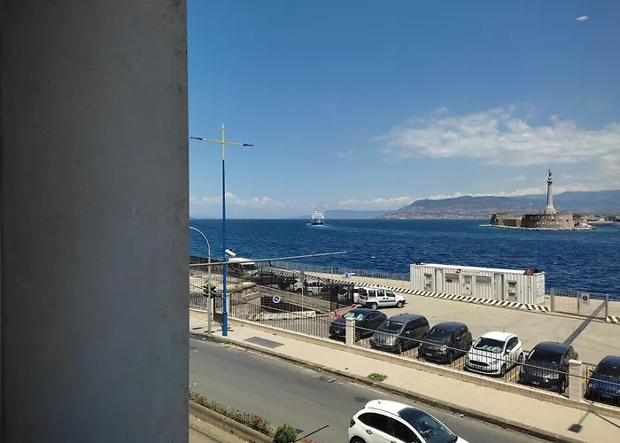 Miti Dello Stretto 4* مسينا